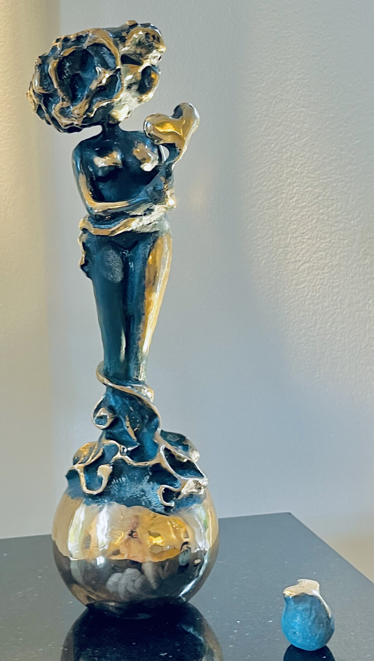 Skulptur i bronze af Lina Muriel Jardorf